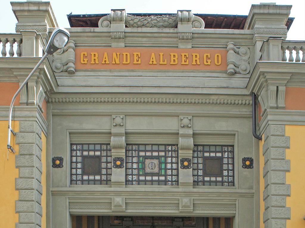 Grand Hotel & La Pace Spa Montecatini Terme Exterior foto